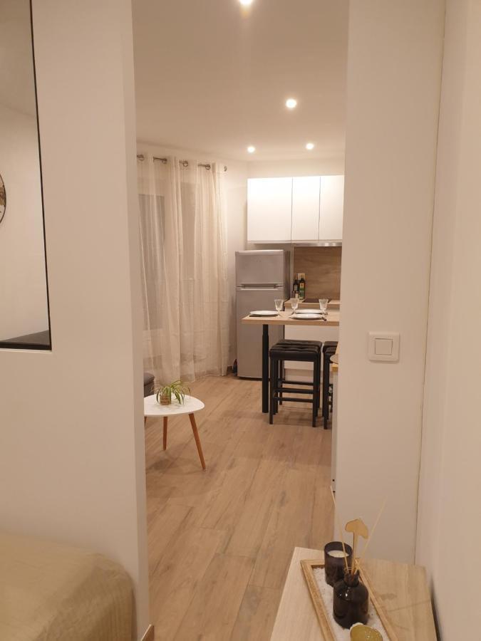 Charmant studio avec coin nuit - vieille ville Menton Extérieur photo